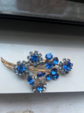 Blue Crystal Floral Brooch - Gold Tone signed makers, mark TBD